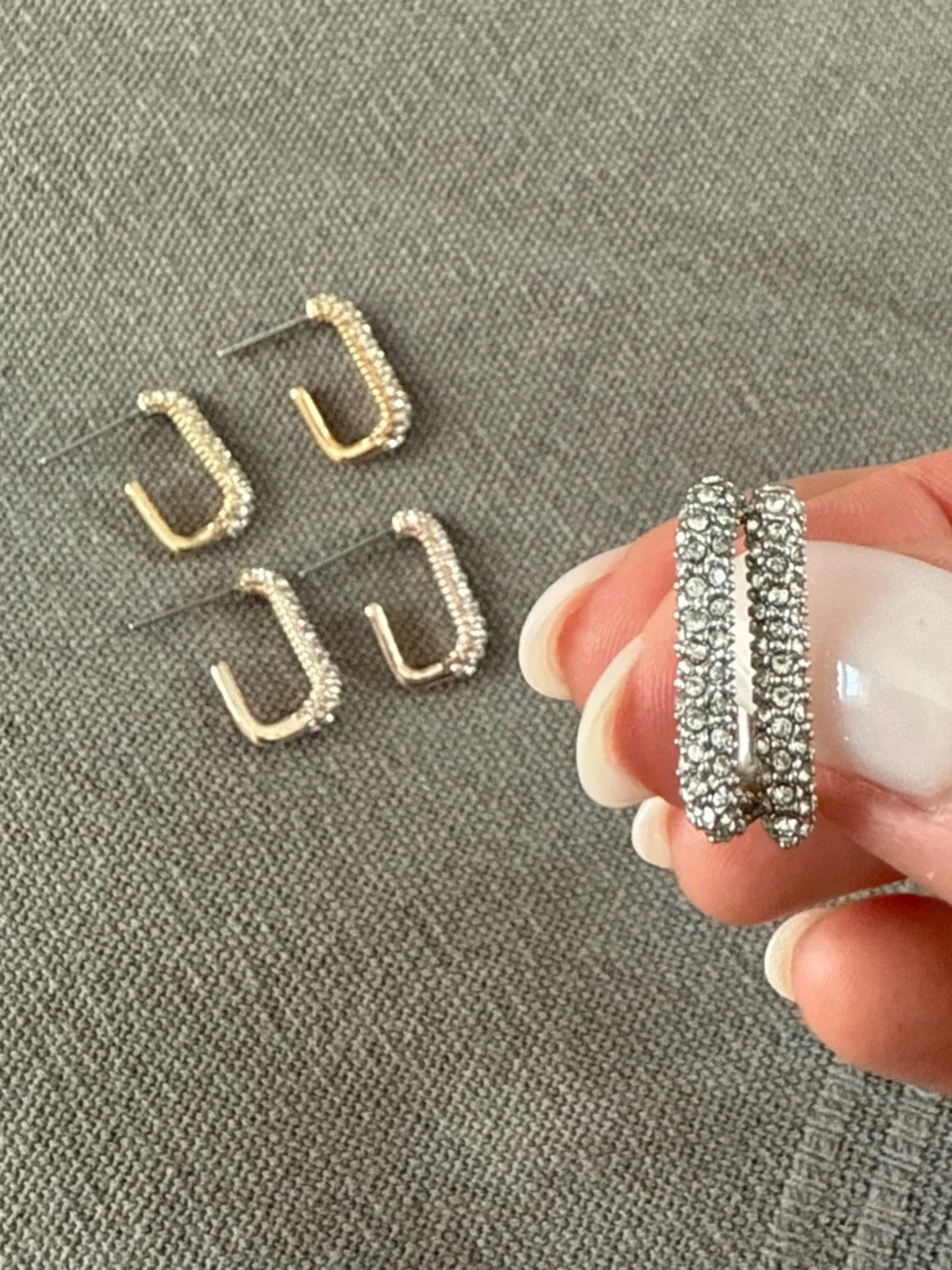 Sparkling rhinestones hoop earrings in Silver and Gold and rose gold